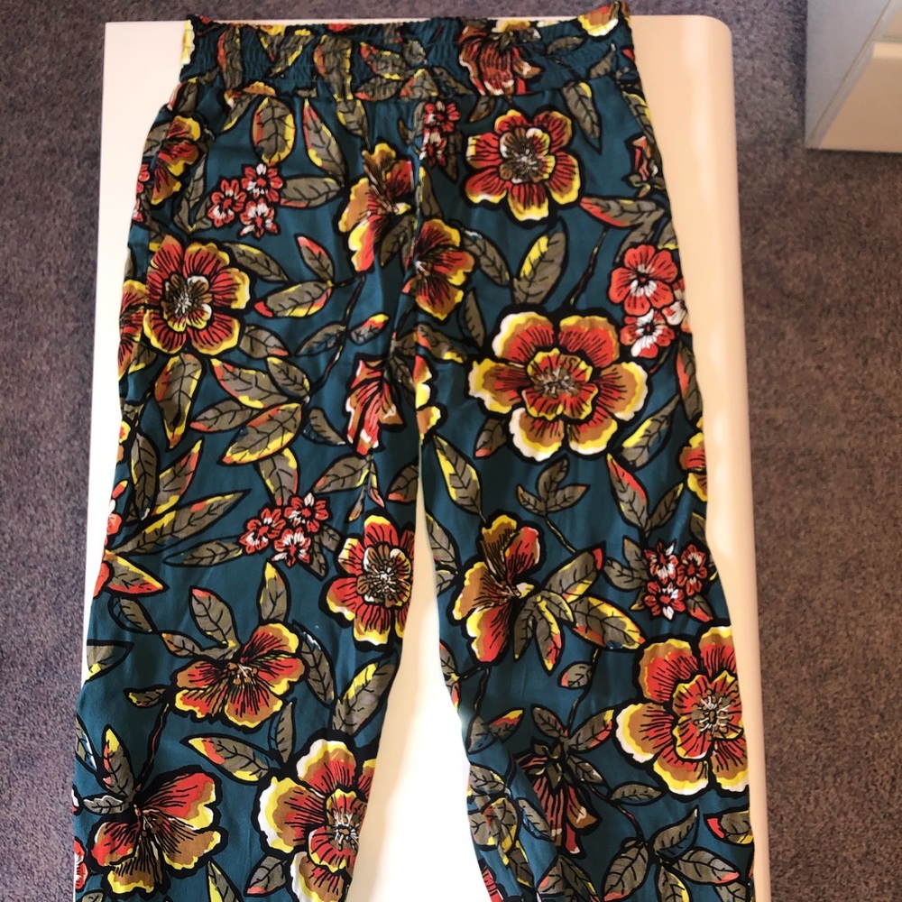 Wide leg flowy pants